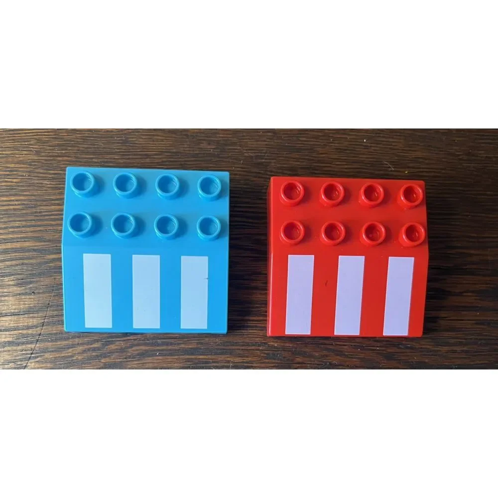 LEGO Duplo Lot Of 2‎ Roof Bricks With Stripes Awning Blue Red